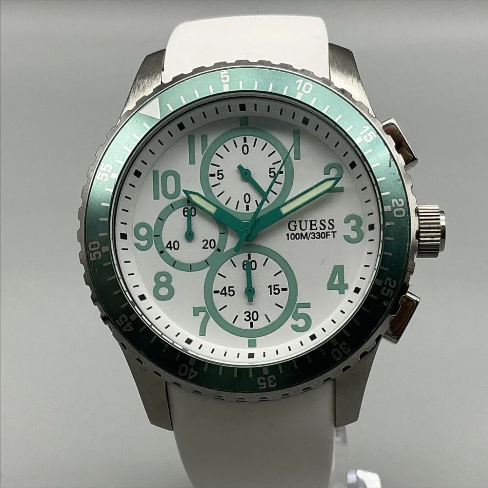Guess Mens Watch 44mm White Green Dial White Silicone Chronograph New Battery